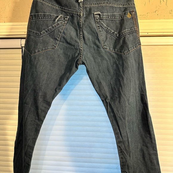 Volcom Jeans - Picture 3 of 3